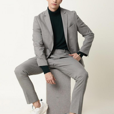 Men Grey Solid Single-Breasted Slim-Fit Formal Blazer